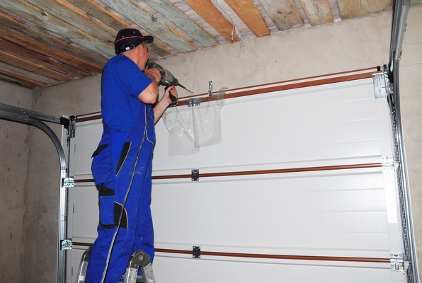 Quality Garage Door Installation services in Sacramento, CA
